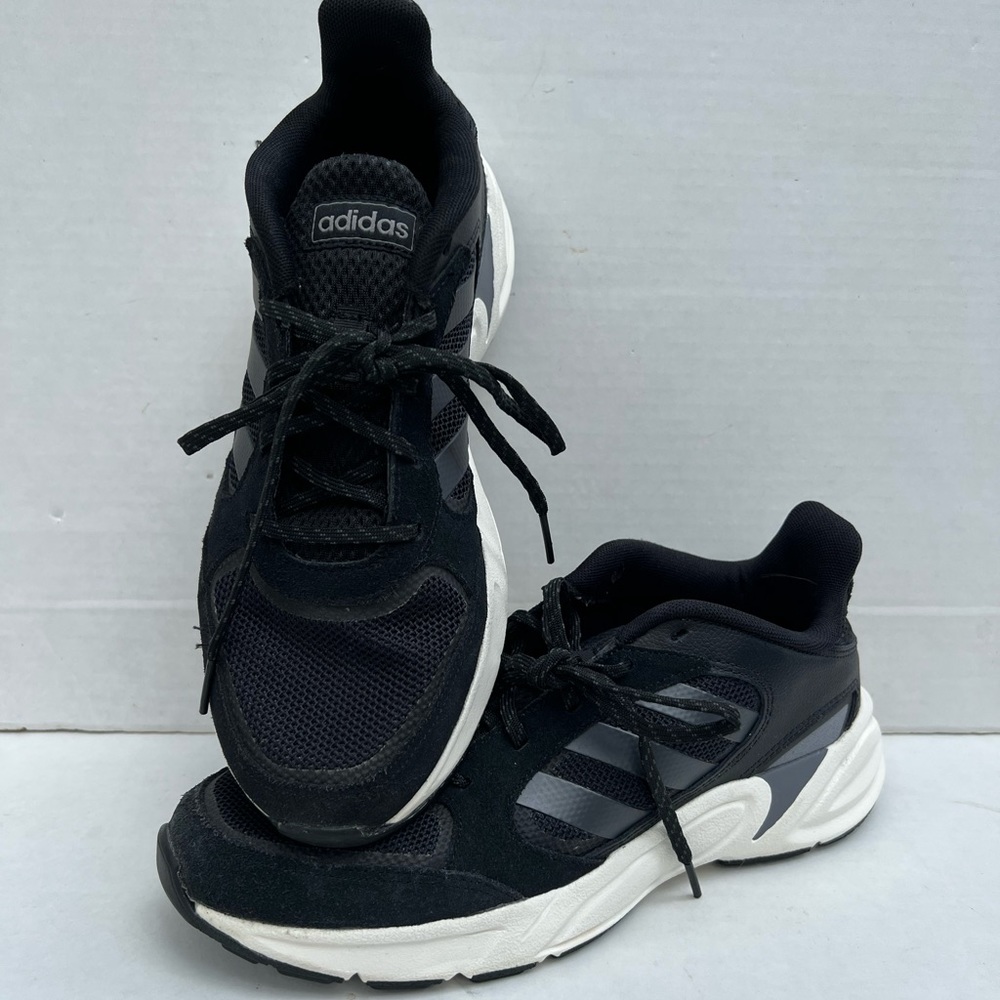 Gently used adidas '90s Valasion Retro women's running shoes US size 8